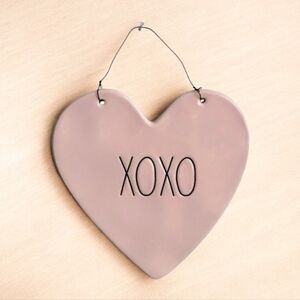 NEW Rae Dunn ceramic heart plaque
